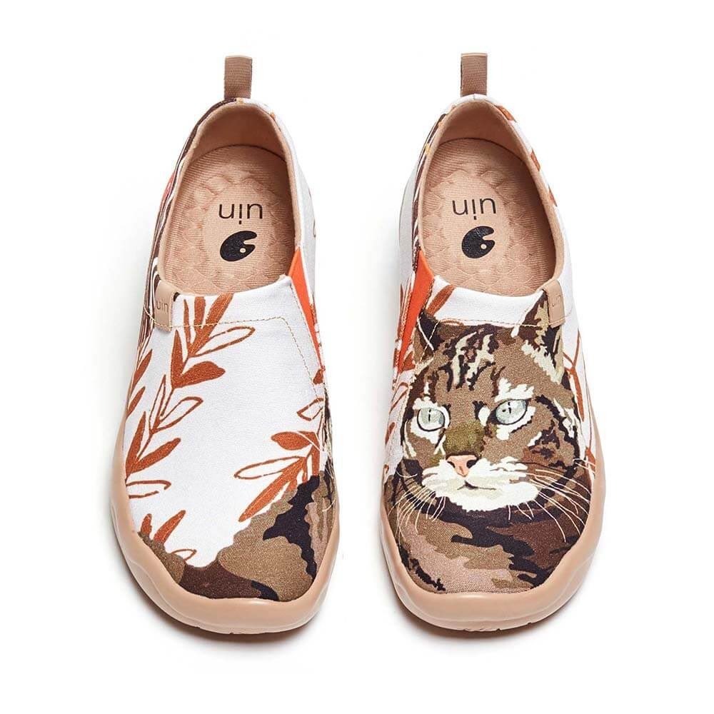 UIN Women Artistic Cat Canvas Slip On Sneakers Orange White Travel Flats Size 7
